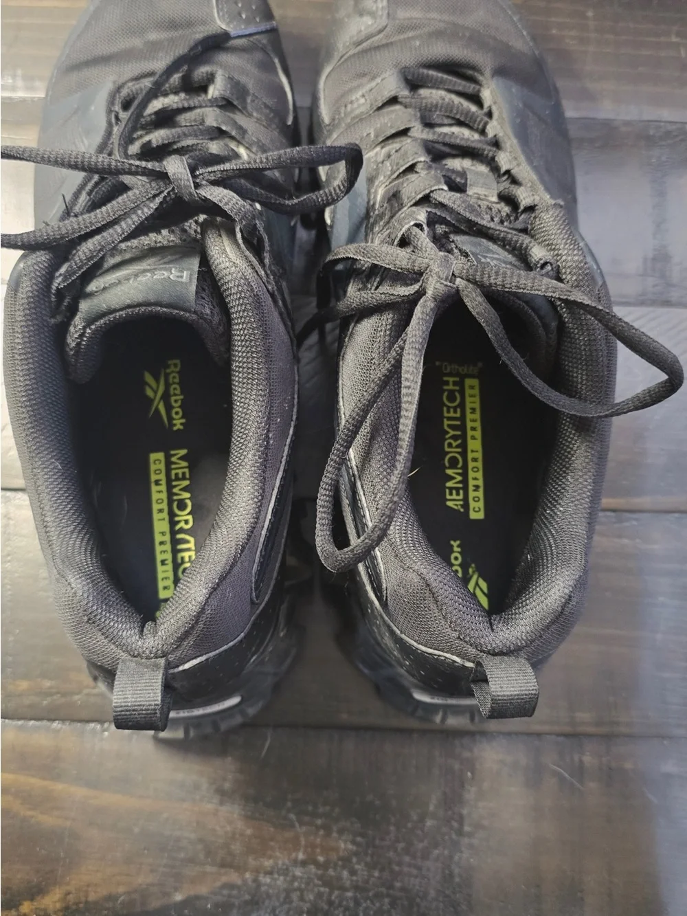 Reebok Black Men’s Athletic Zig-Style Training Sneakers